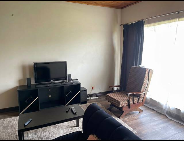 5 BEDROOM HOUSE FOR SALE IN VANDERBIJLPARK SE 2
